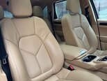 Porsche Cayenne-7
