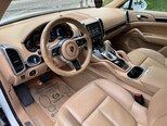 Porsche Cayenne-9