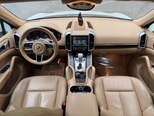 Porsche Cayenne-10