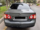 Volkswagen Jetta-8