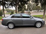 Volkswagen Jetta-5