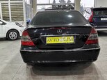 Mercedes E 270-16