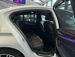 BMW 530e-11