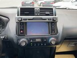 Toyota Land Cruiser Prado-15