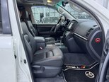 Toyota Land Cruiser-12