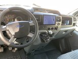 Ford Transit-10