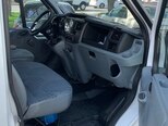 Ford Transit-12