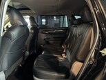 Toyota Highlander-14