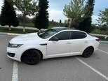 Kia Optima-5