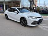 Toyota Camry-5