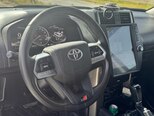 Toyota Land Cruiser Prado-16