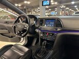 Hyundai Elantra-9