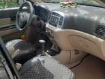 Hyundai Accent-13