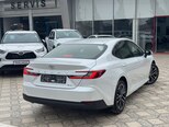 Toyota Camry-8
