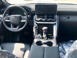 Toyota Land Cruiser-19
