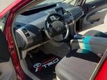 Toyota Prius-8