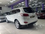Hyundai Santa Fe-12
