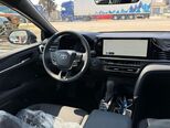 Toyota Camry-13