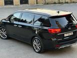 Kia Carnival-15