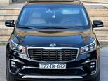 Kia Carnival-1