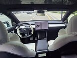 Tesla Model Y-7