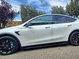 Tesla Model Y-13