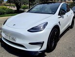 Tesla Model Y-17
