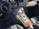 Audi A8-18