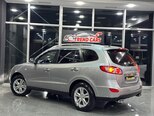 Hyundai Santa Fe-6