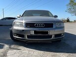 Audi A8-21
