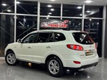 Hyundai Santa Fe-6