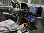 Hyundai Santa Fe-15
