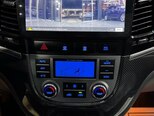 Hyundai Santa Fe-18
