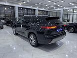 Toyota Highlander-6