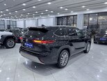 Toyota Highlander-5