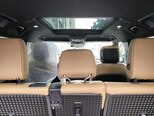 Land Rover Defender-15