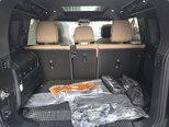 Land Rover Defender-16