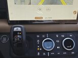 Land Rover Defender-26