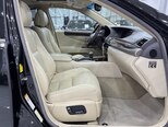 Lexus LS 460L-12
