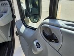 Ford Transit-12