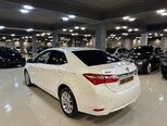 Toyota Corolla-4