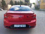 Hyundai Elantra-10