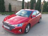 Hyundai Elantra-11