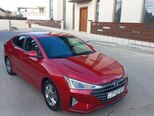 Hyundai Elantra-12
