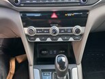 Hyundai Elantra-15