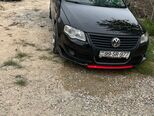 Volkswagen Passat-2
