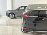 Toyota Camry-13