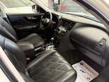 Infiniti FX35-9