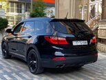 Hyundai Grand Santa Fe-5