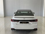 Toyota Camry-8